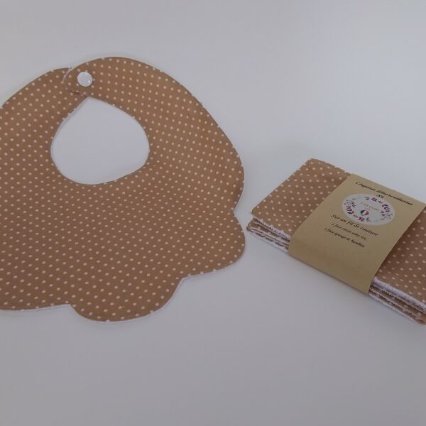 Duo bavoir  fleur & lingettes débarbouillantes